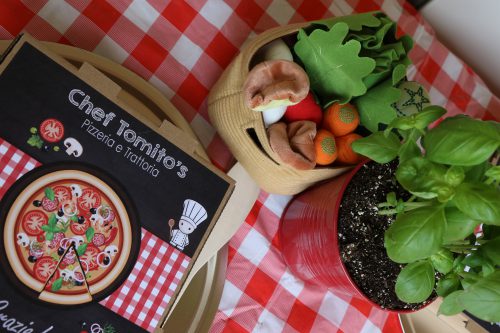 vegetables centerpieces and pizza boz